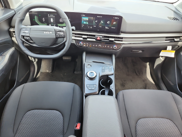 New 2027 Kia Sportage S FWD image 17