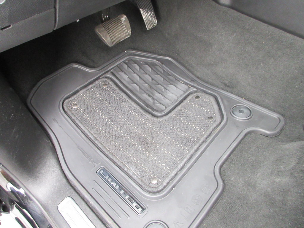 Used 2023 RAM 1500 Limited AWD/4WD image 32