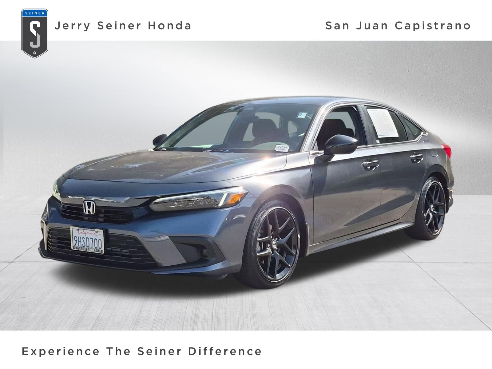 Used 2024 Honda Civic Sport image 1