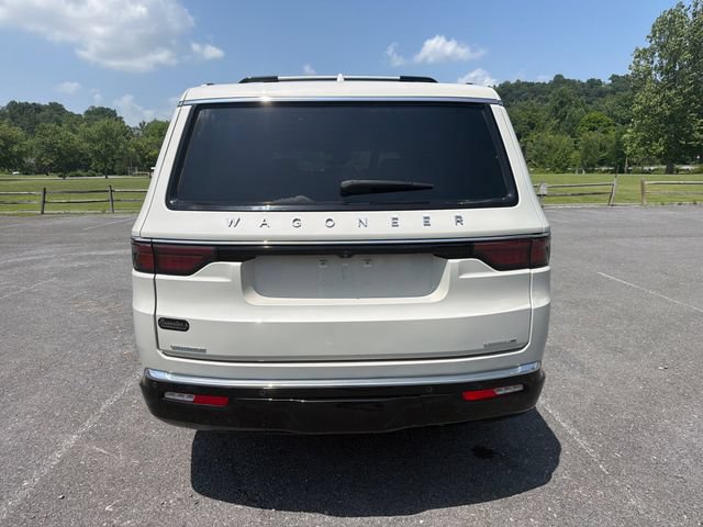 Used 2022 Jeep Wagoneer Series II w/ Premium Group I AWD/4WD image 4