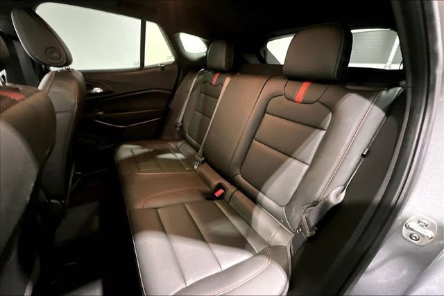 Used 2025 Chevrolet Trax RS w/ Sunroof Package image 23