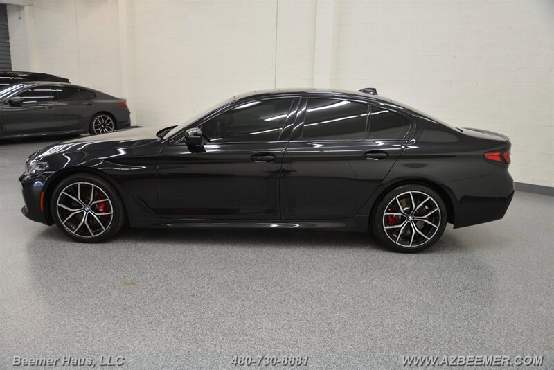 Used 2023 BMW 530i w/ M Sport Package image 4
