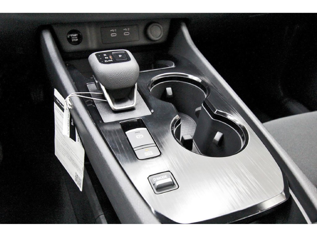 Certified 2025 Nissan Rogue S FWD image 24