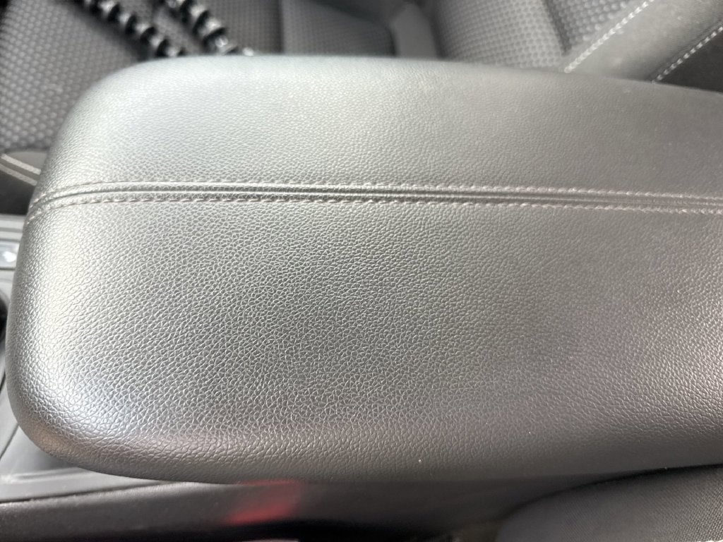 Used 2024 GMC Terrain SLE w/ Driver Convenience Package AWD/4WD image 33