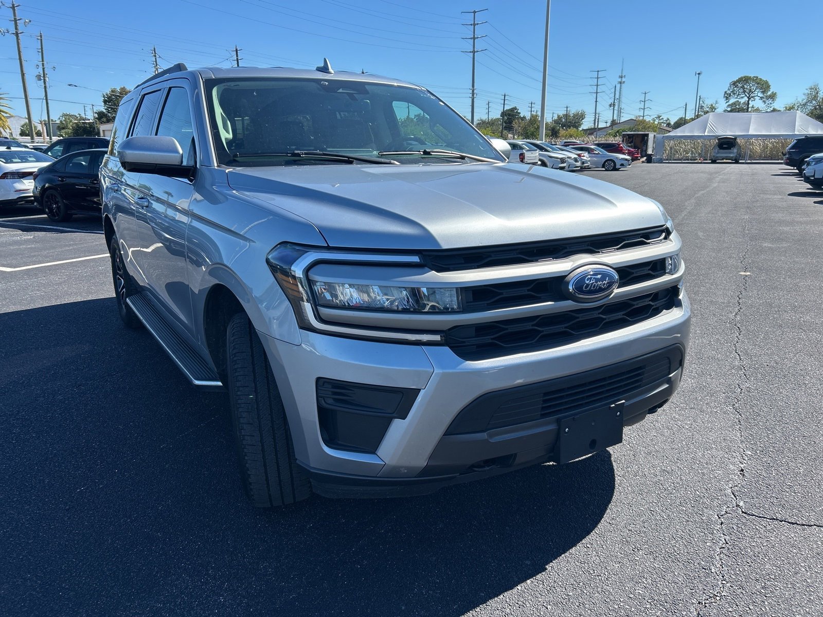 Used 2023 Ford Expedition XLT