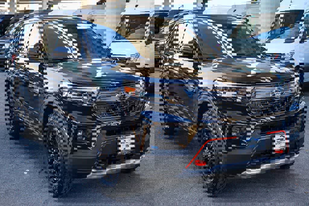 Used 2023 Ford Explorer Timberline w/ Timberline Technology Package image 3