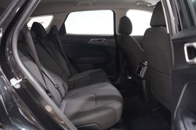 Used 2024 Kia Sportage LX image 36