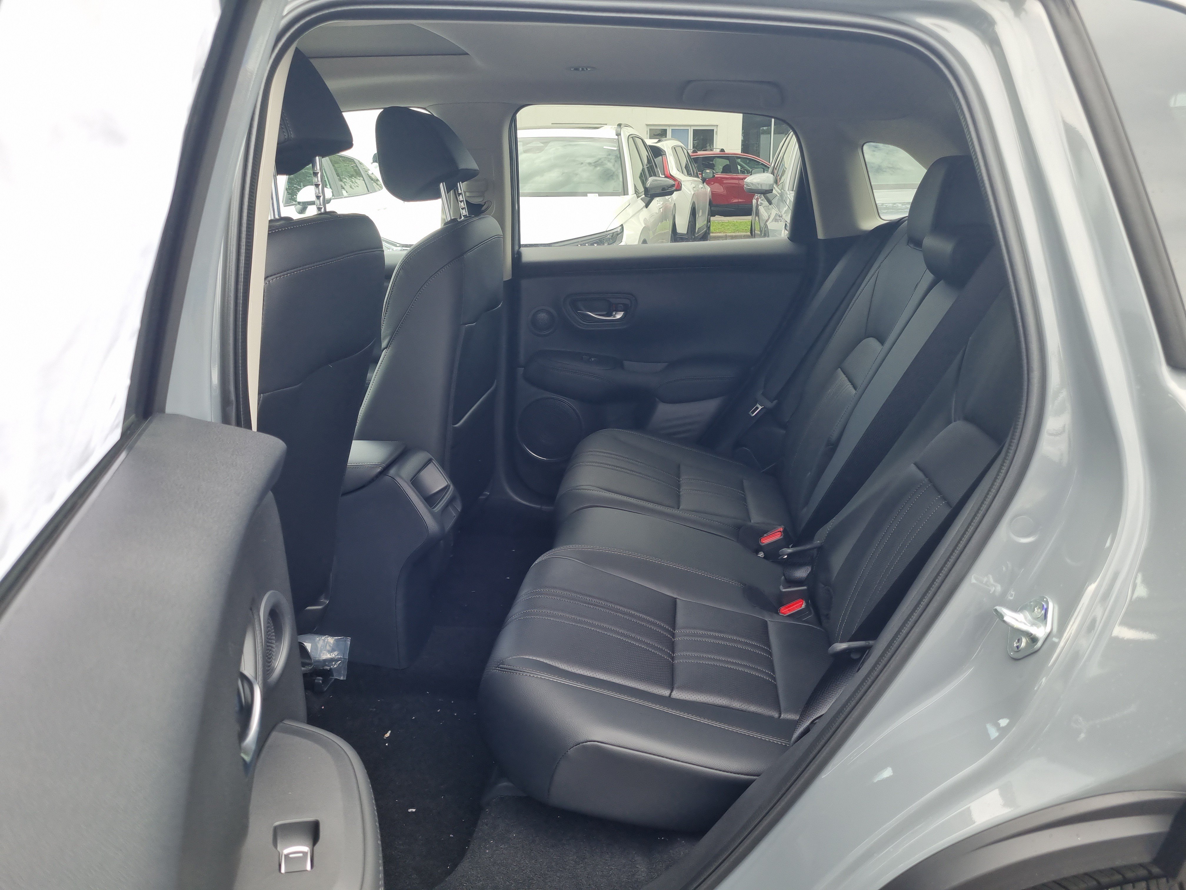 New 2027 Honda HR-V EX-L image 13
