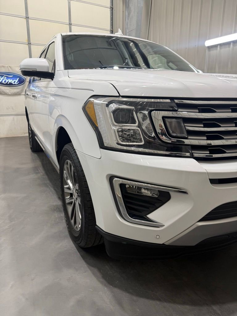 Used 2018 Ford Expedition Max Limited RWD image 4