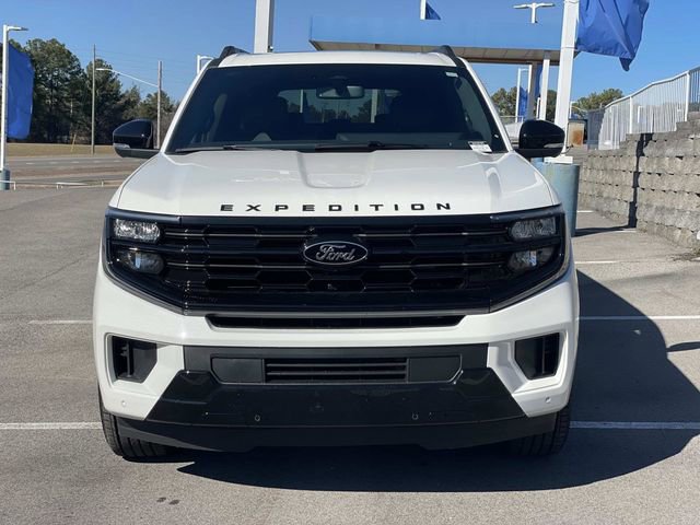 New 2025 Ford Expedition Max Platinum w/ Stealth Appearance Package image 3