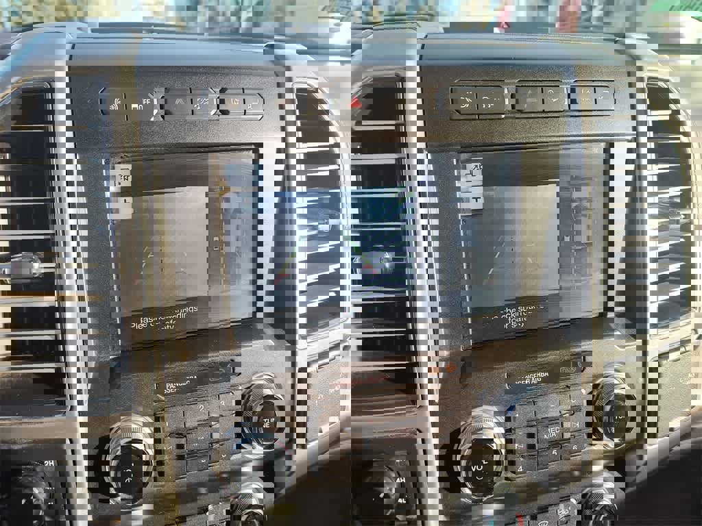 Used 2019 Ford F350 Limited w/ FX4 Off-Road Package image 17