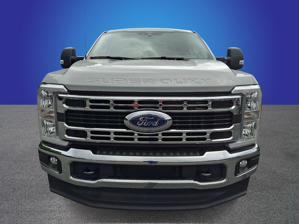 Used 2026 Ford F250 XLT AWD/4WD image 2