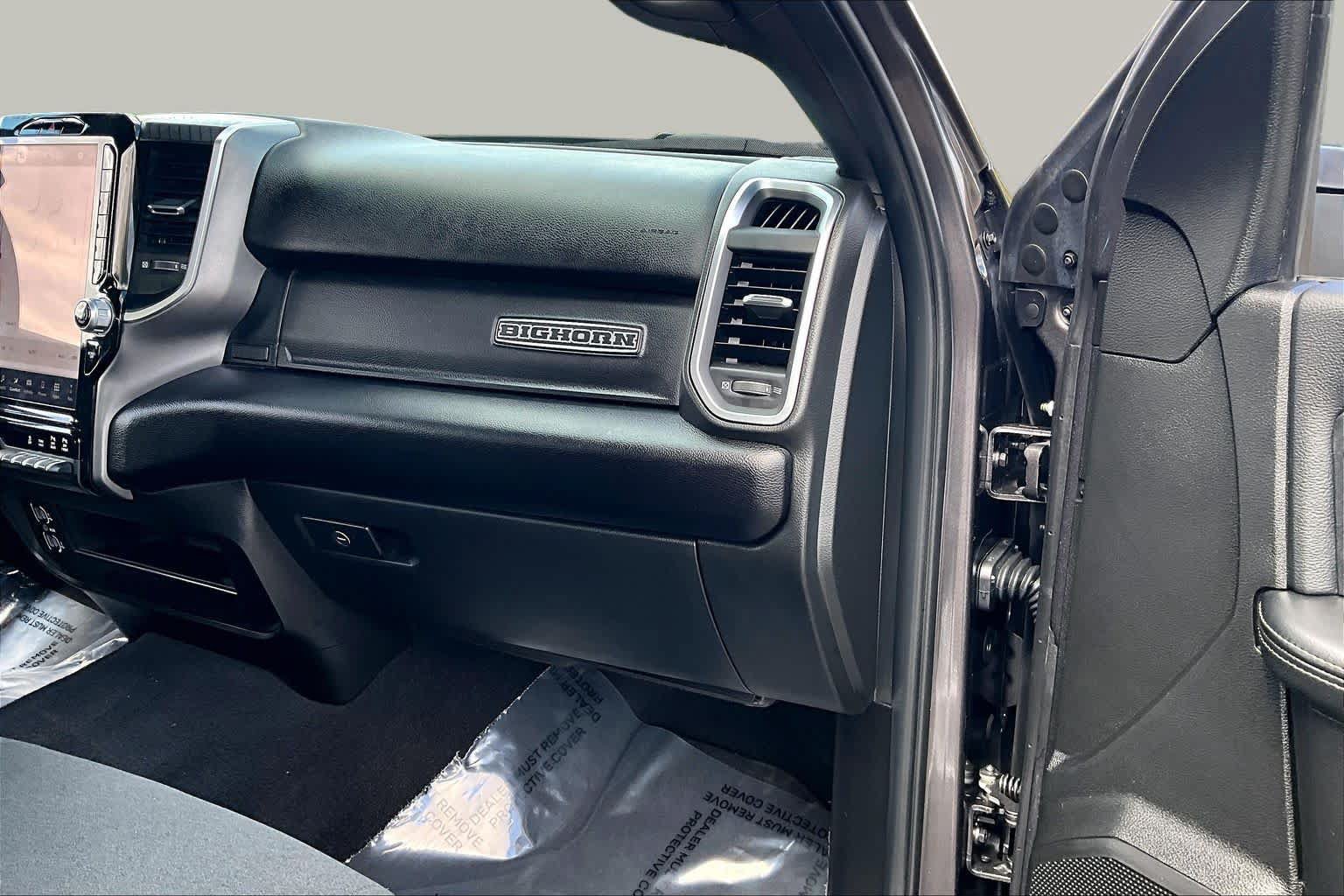 Used 2025 RAM 2500 Big Horn AWD/4WD image 18