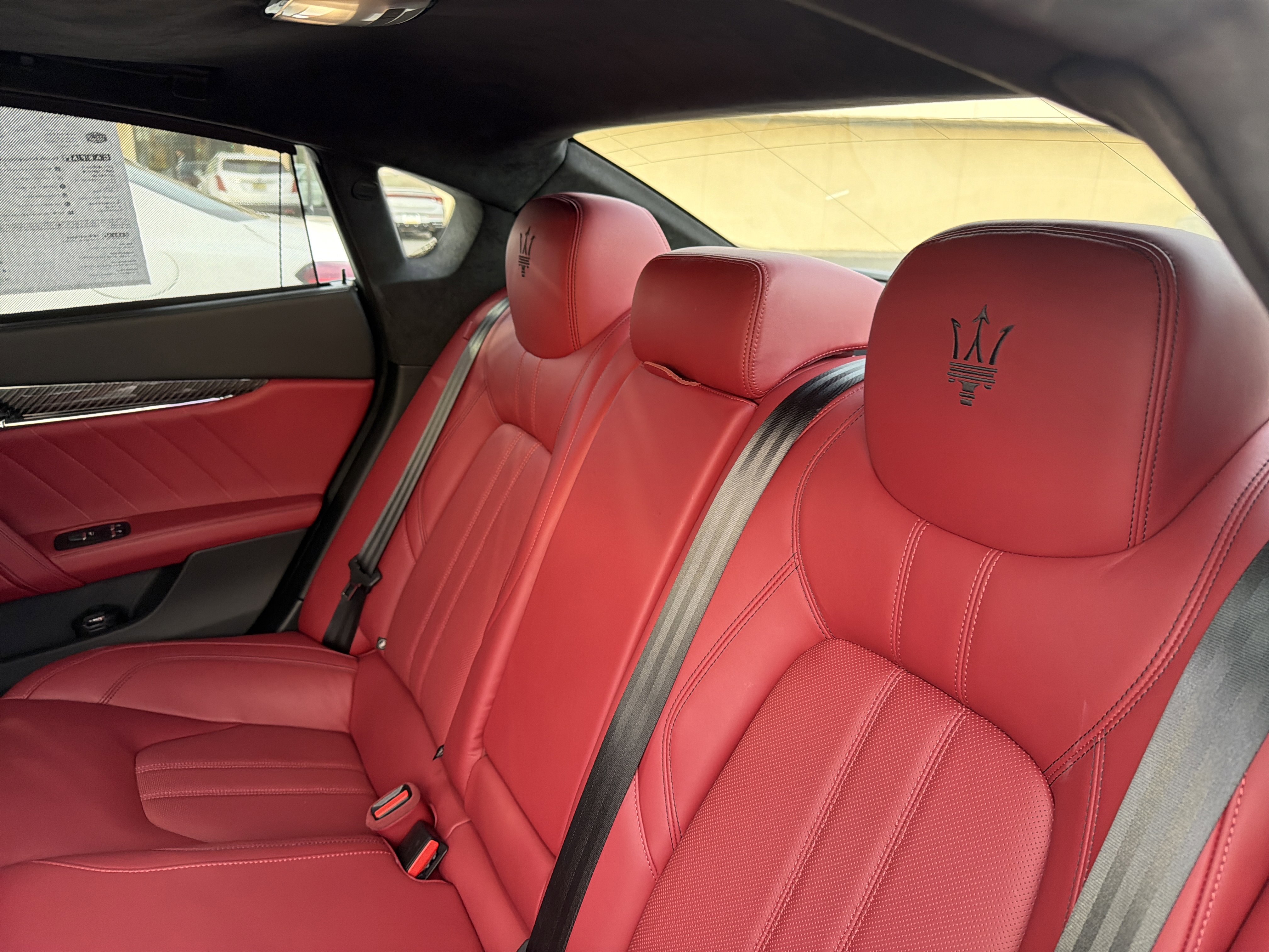 Used 2022 Maserati Quattroporte Modena Q4 AWD/4WD image 24