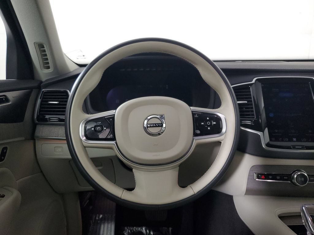 Certified 2023 Volvo XC90 B6 Ultimate AWD/4WD image 17