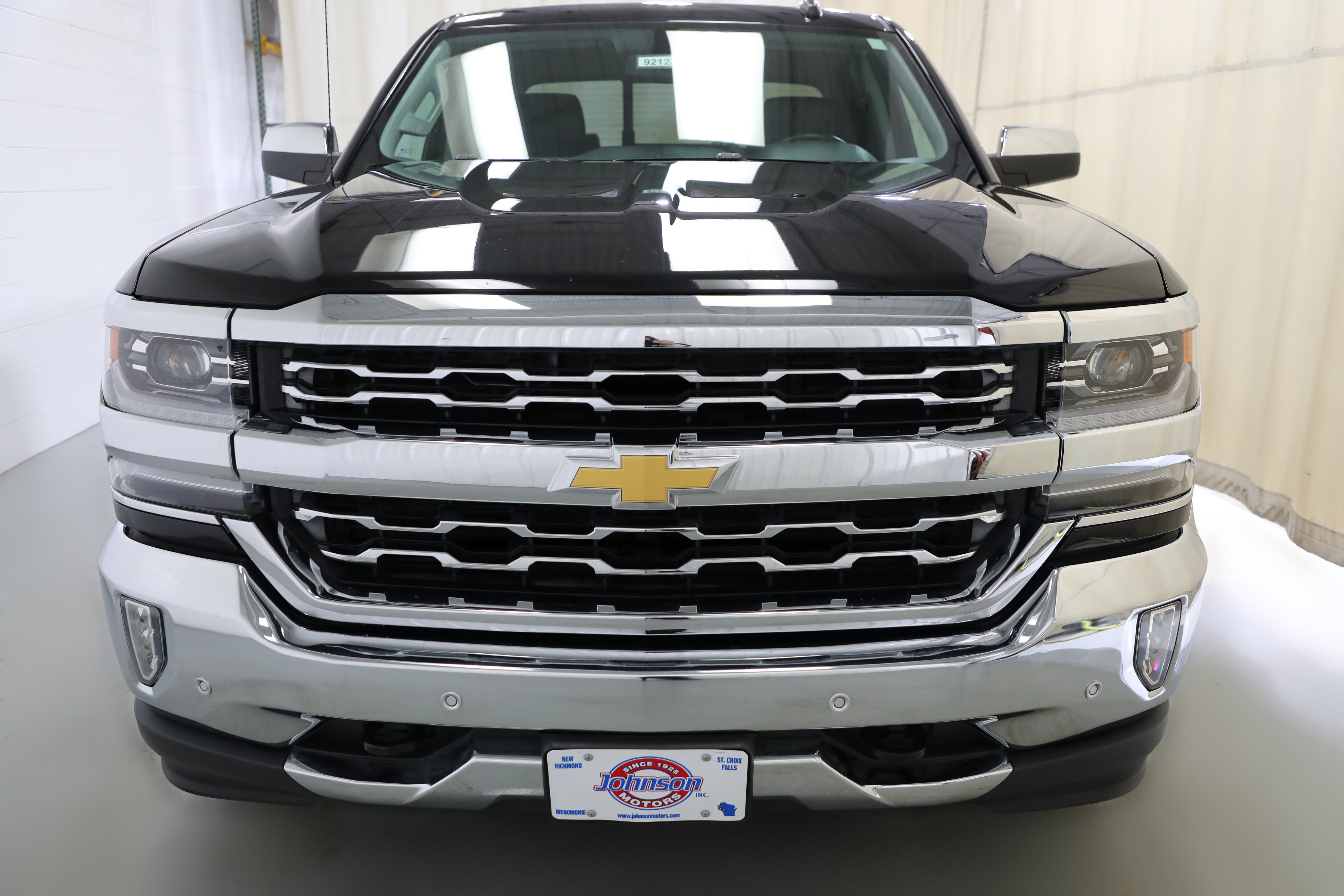 Used 2017 Chevrolet Silverado 1500 LTZ w/ Sport Package image 15