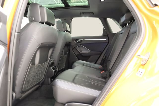 Used 2024 Audi Q3 2.0T Premium Plus image 32