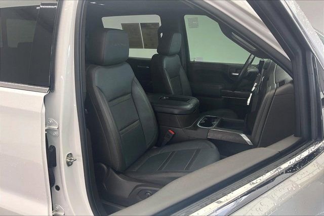 Used 2019 GMC Sierra 1500 Denali w/ Denali Ultimate Package AWD/4WD image 6