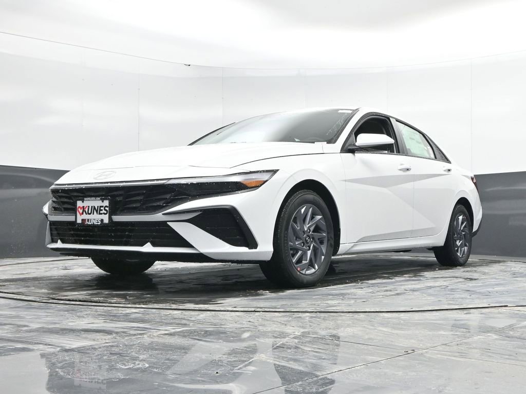 New 2026 Hyundai Elantra Blue image 48