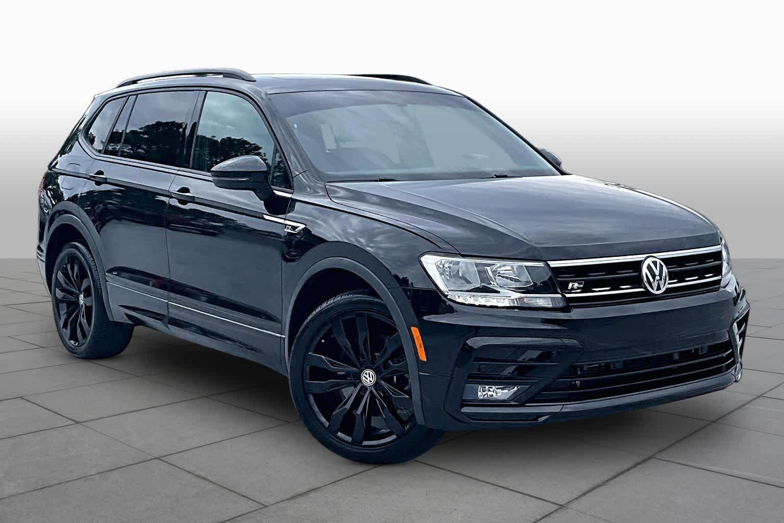 Used 2021 Volkswagen Tiguan SE R-Line FWD image 3