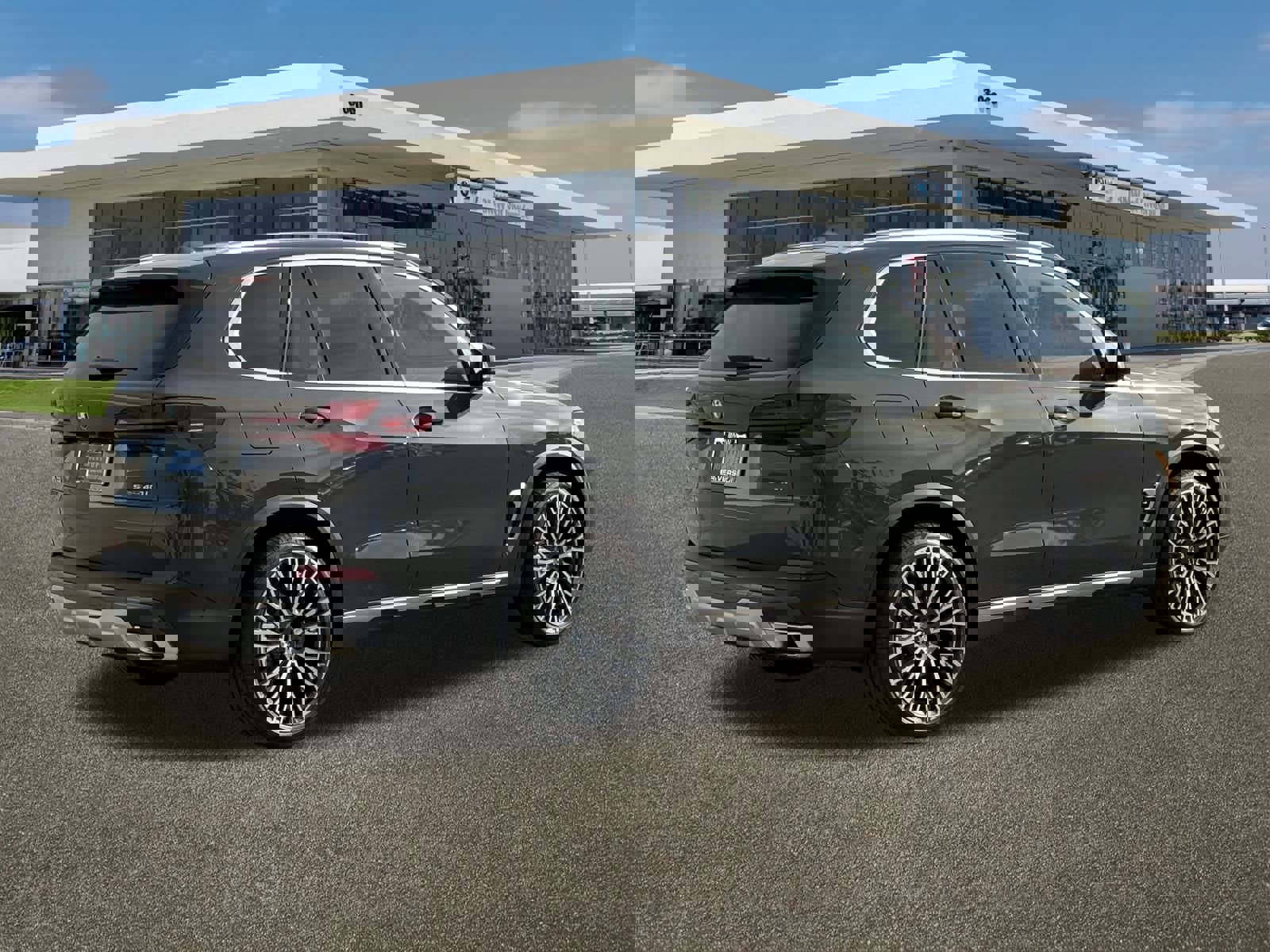 New 2026 BMW X5 sDrive40i image 11