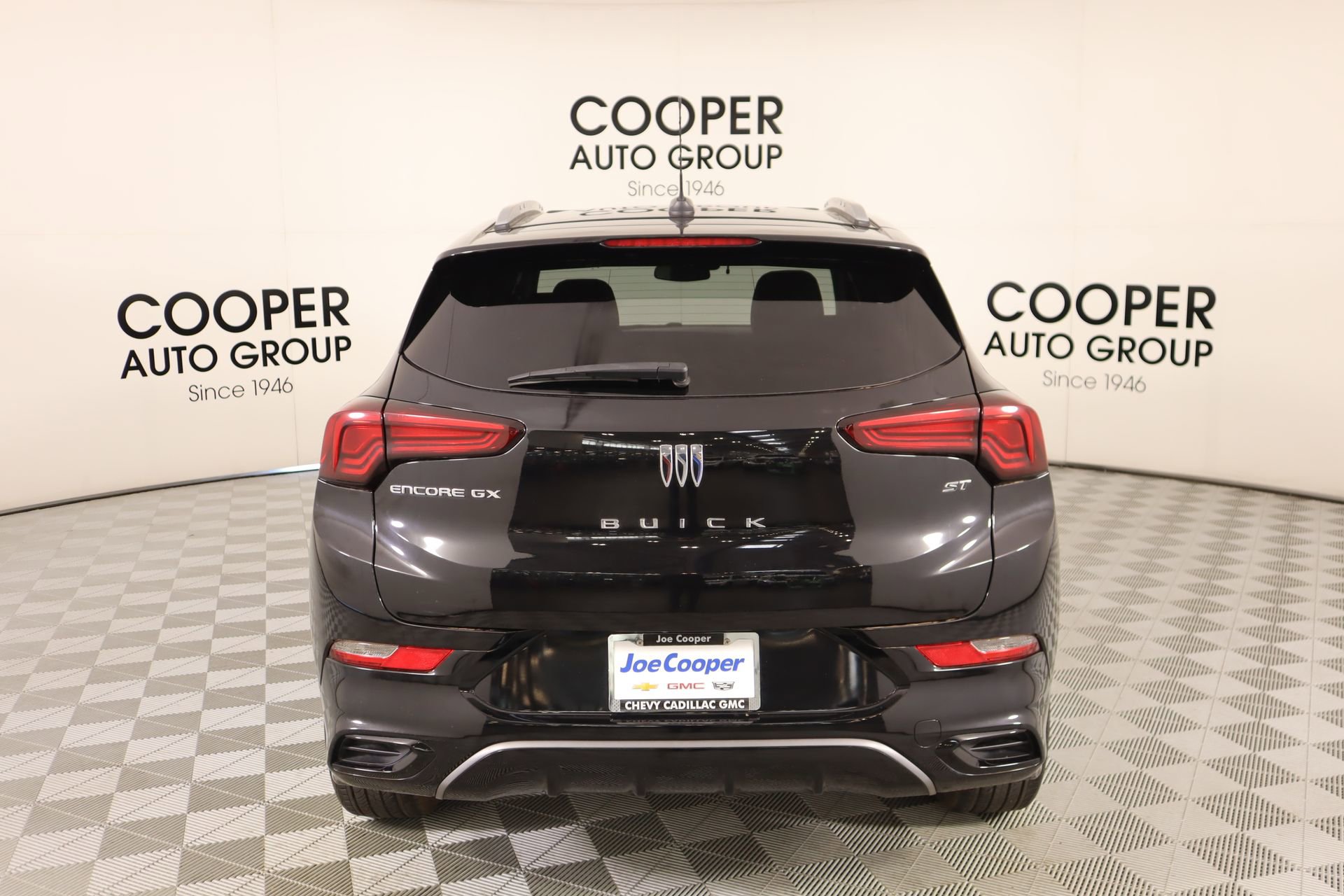 Used 2024 Buick Encore GX Sport Touring w/ Experience Buick Package image 22