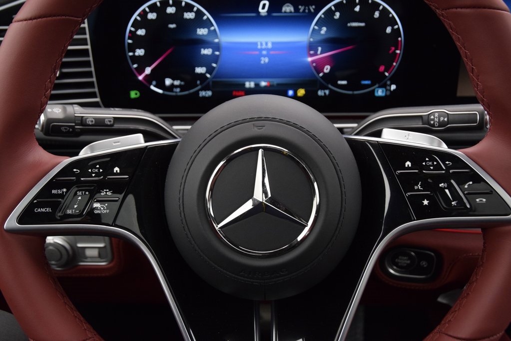 New 2026 Mercedes-Benz Maybach GLS 600 4MATIC image 23