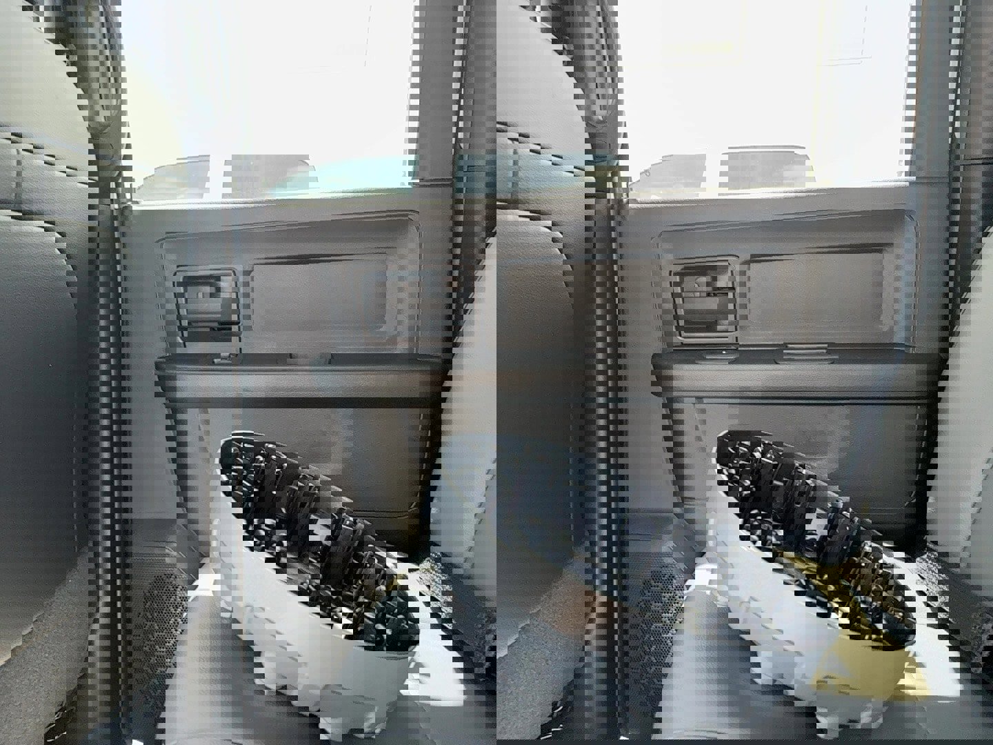 New 2025 RAM 5500 4x4 Crew Cab image 11