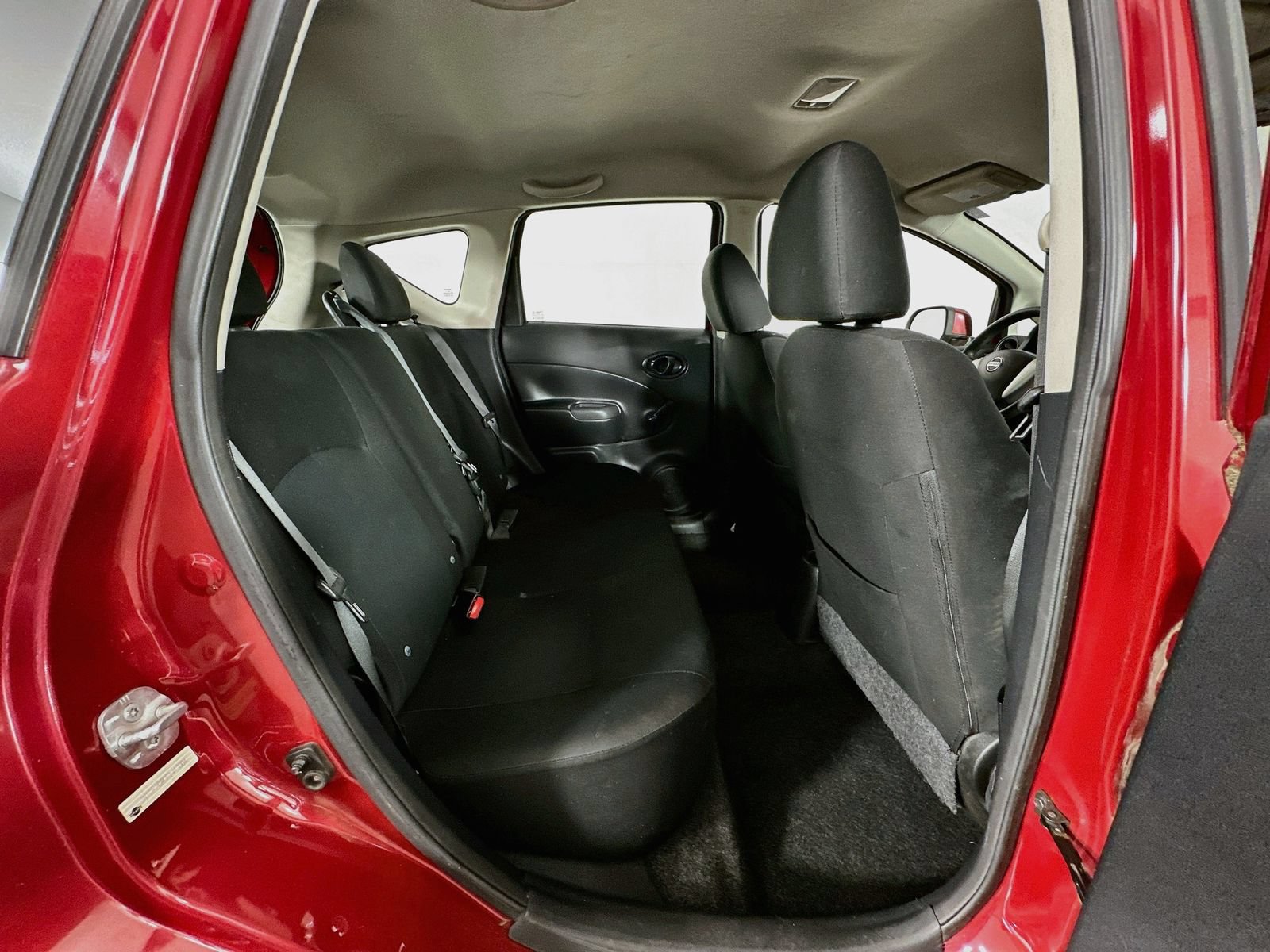 Used 2014 Nissan Versa Note S FWD image 23