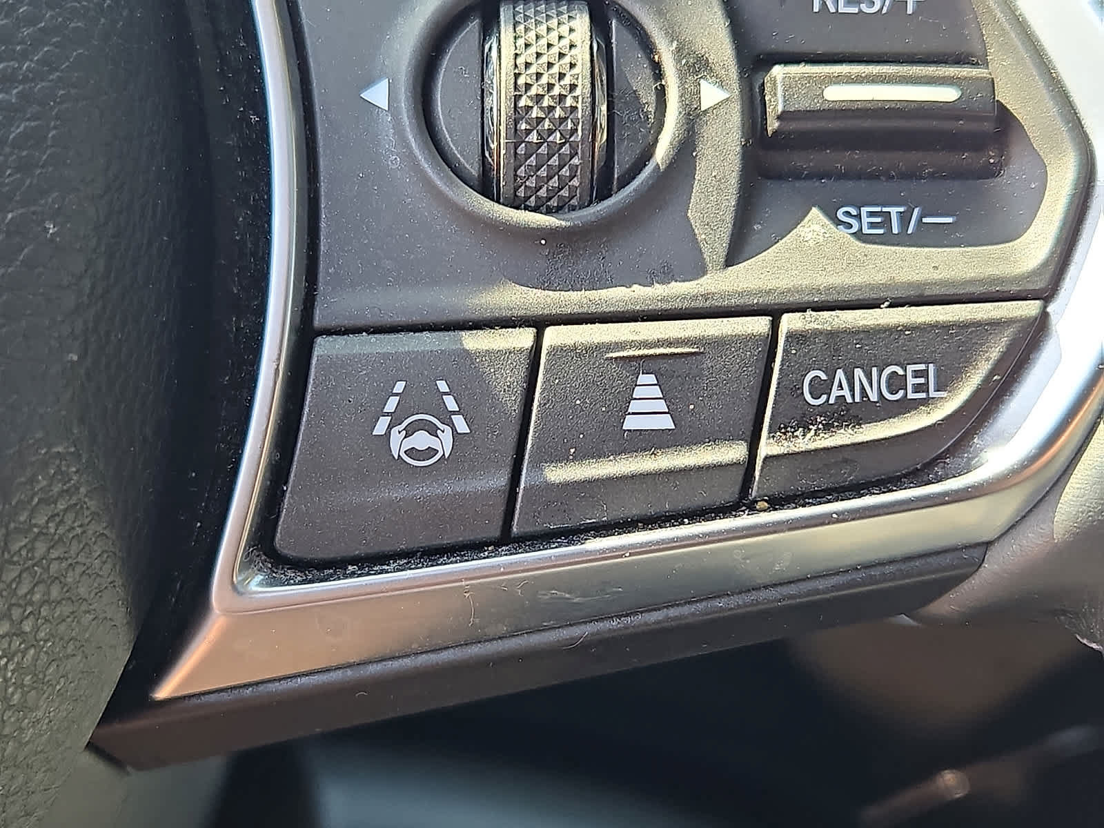 Used 2024 Acura MDX SH-AWD image 27