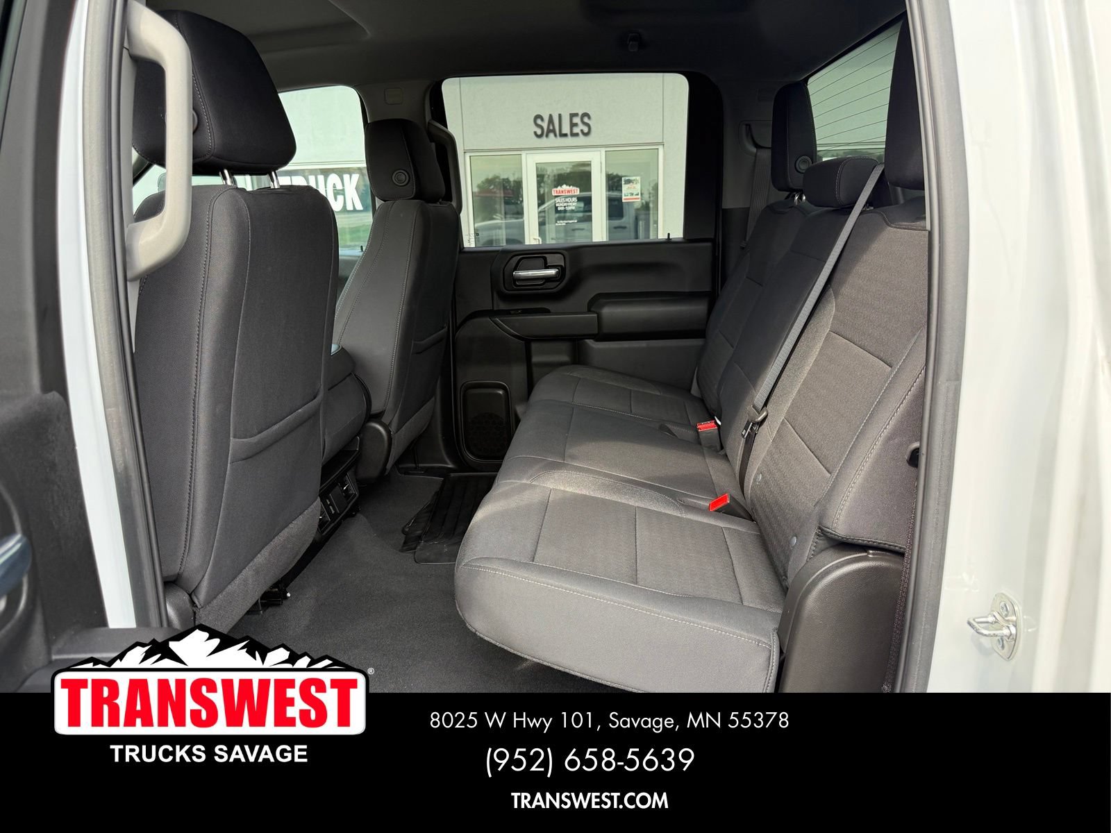 Used 2025 Chevrolet Silverado 2500 Custom w/ Custom Value Package AWD/4WD image 6