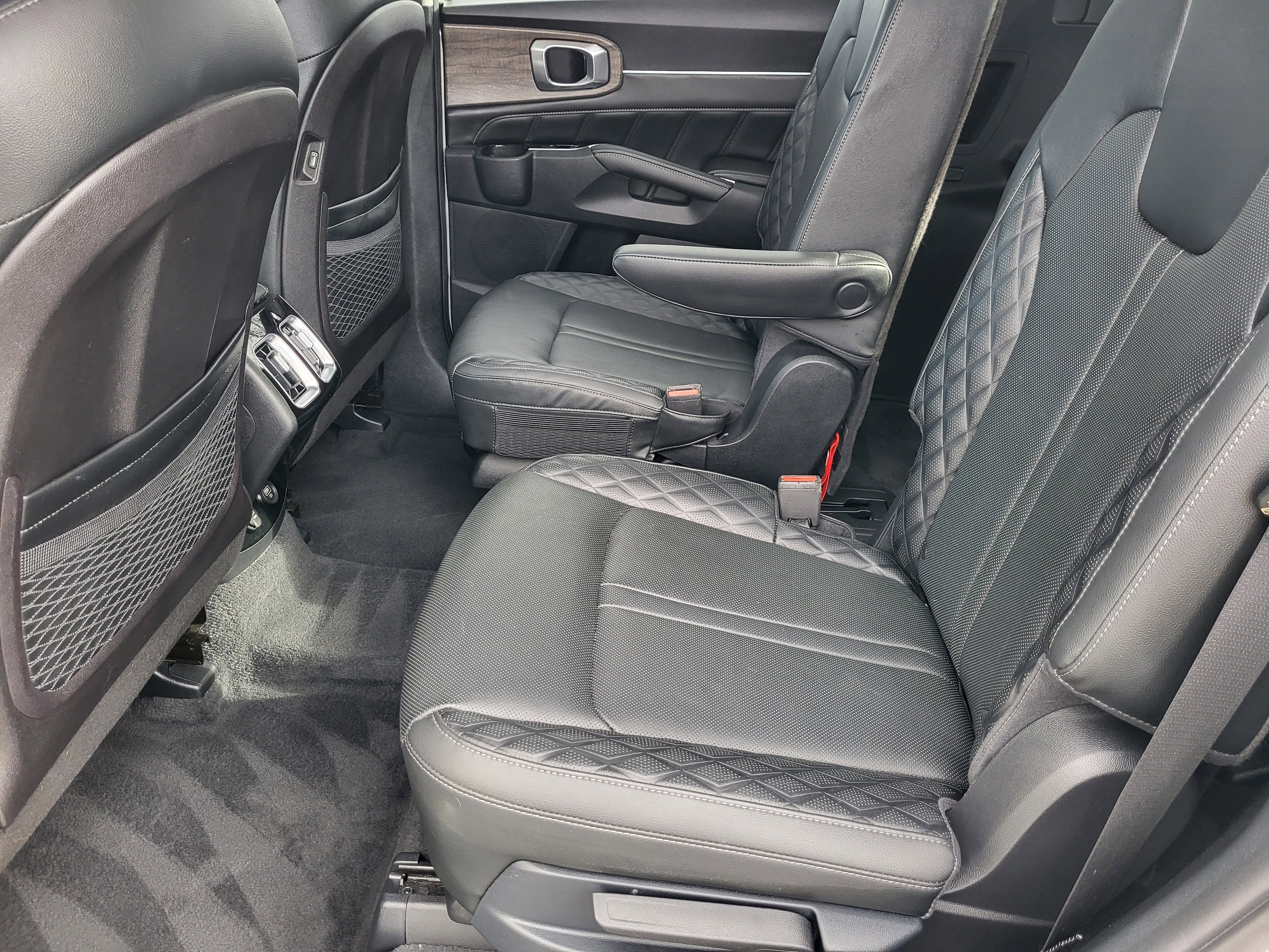 Used 2022 Kia Sorento SX Prestige image 15