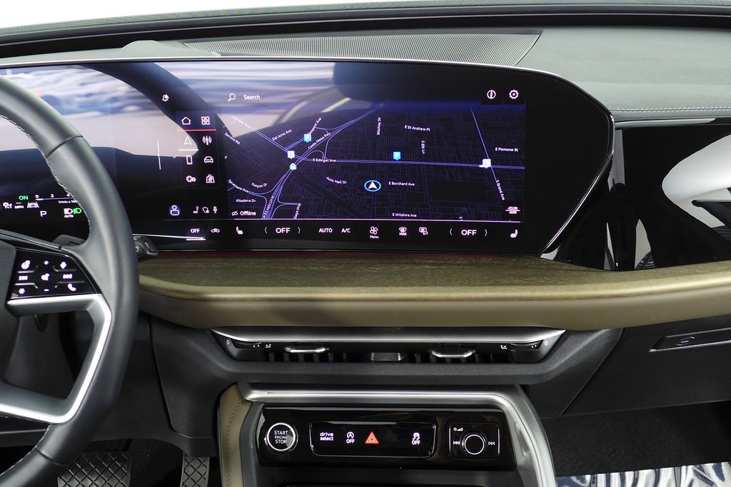 Used 2025 Audi Q5 Premium w/ Convenience Package image 26