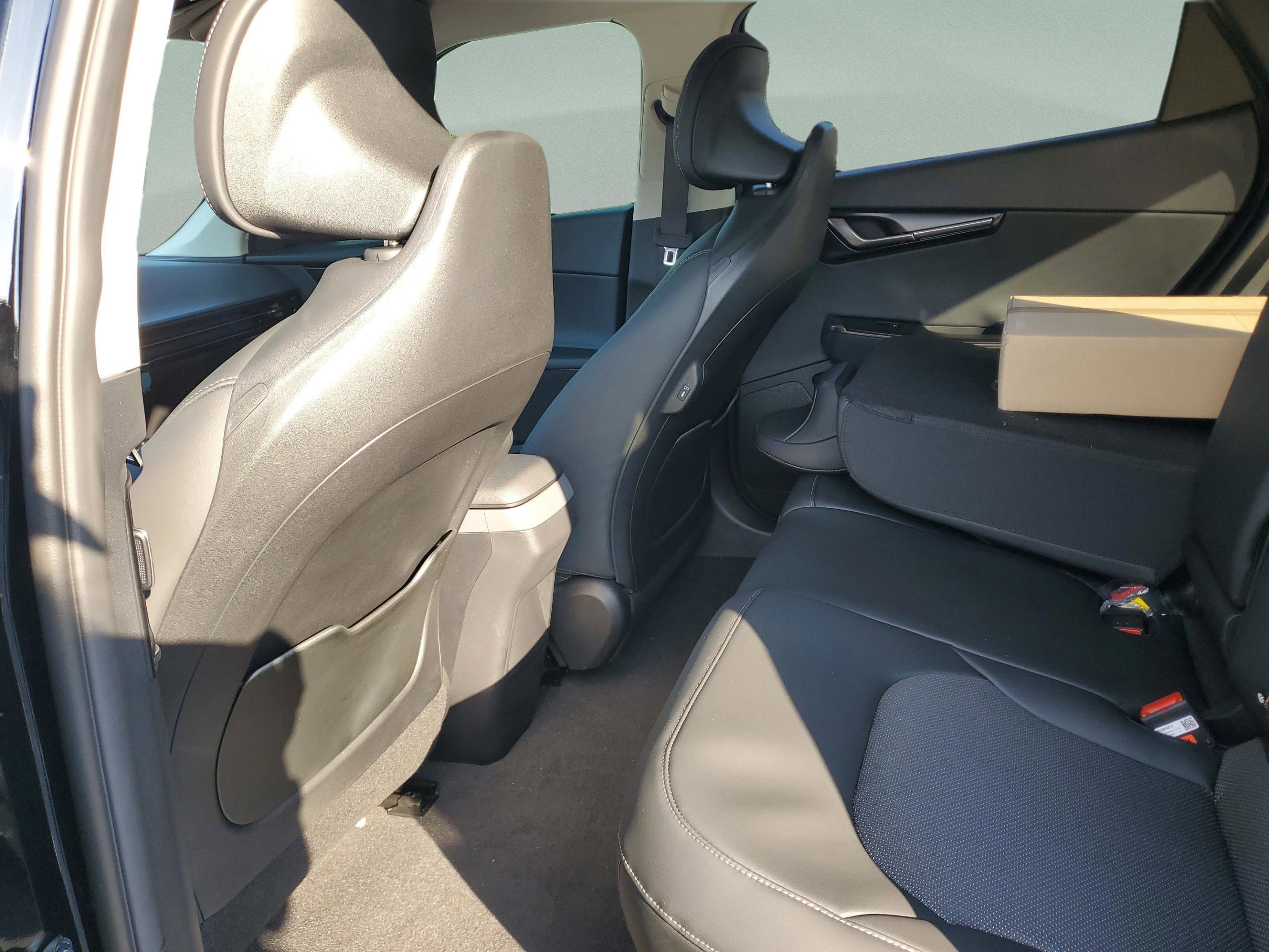 New 2025 Kia EV6 Light w/ Light LR Technology Package image 27