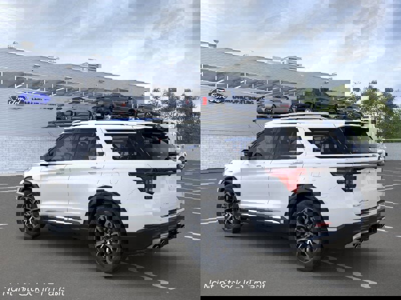 Used 2025 Ford Explorer Platinum w/ Ultimate Package image 26