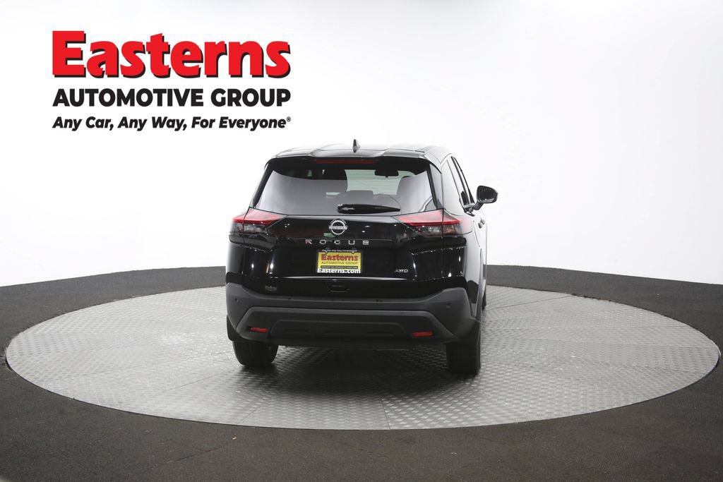 Used 2023 Nissan Rogue S AWD/4WD image 37
