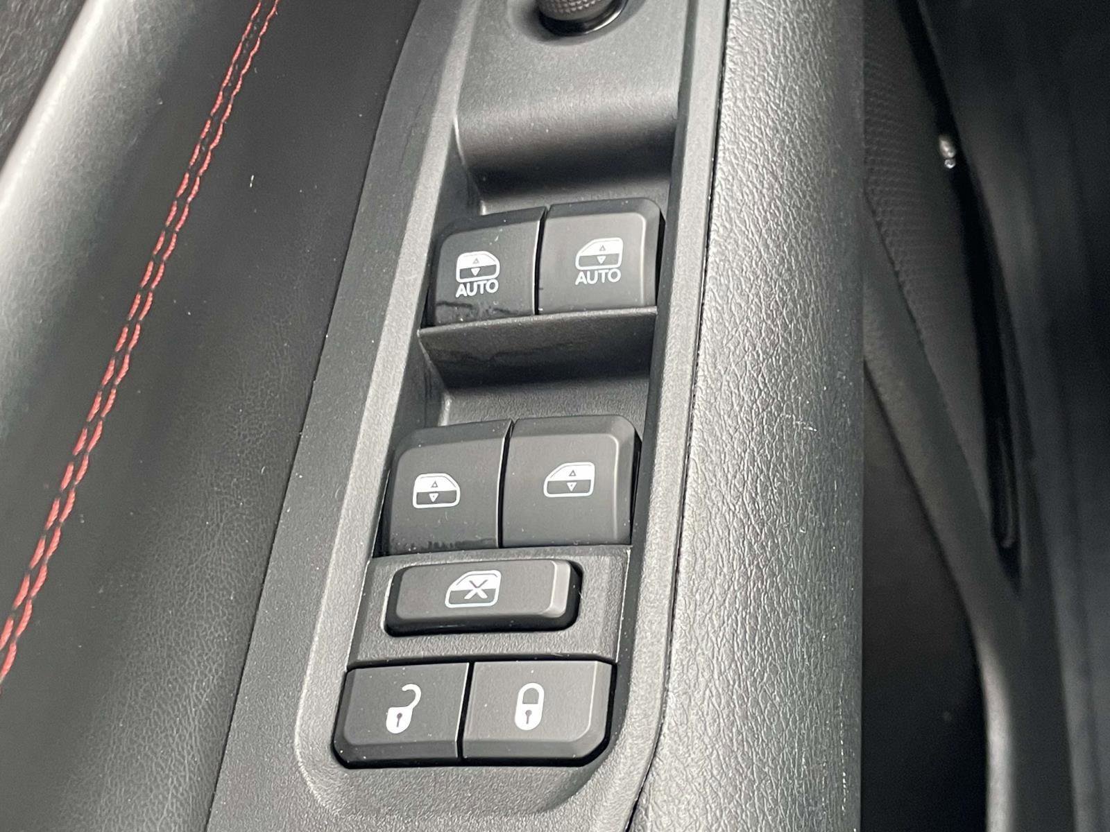 Used 2023 Jeep Compass Trailhawk image 23