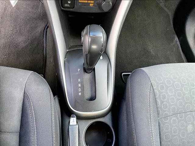 Used 2020 Chevrolet Trax LS FWD image 25