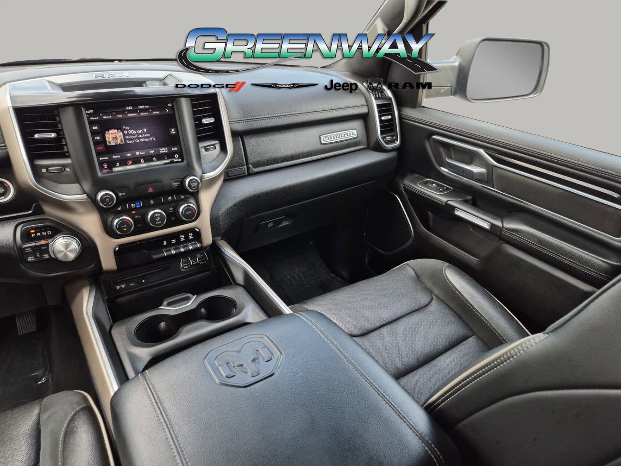 Used 2019 RAM 1500 Laramie w/ Sport Appearance Package AWD/4WD image 12