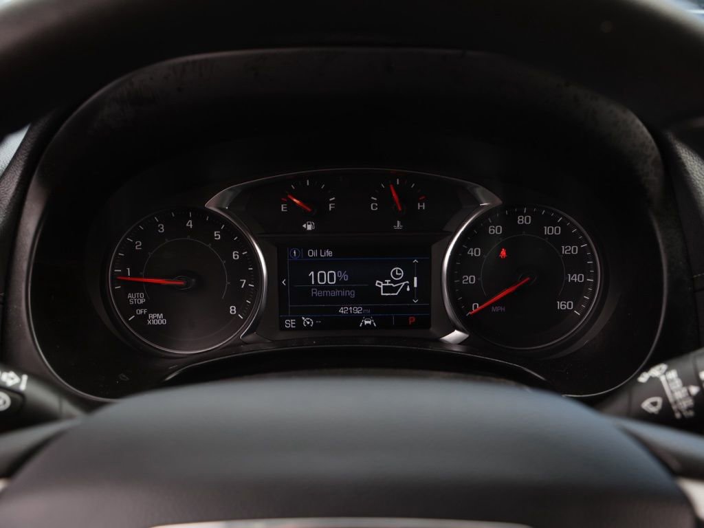 Used 2024 GMC Terrain SLE image 28