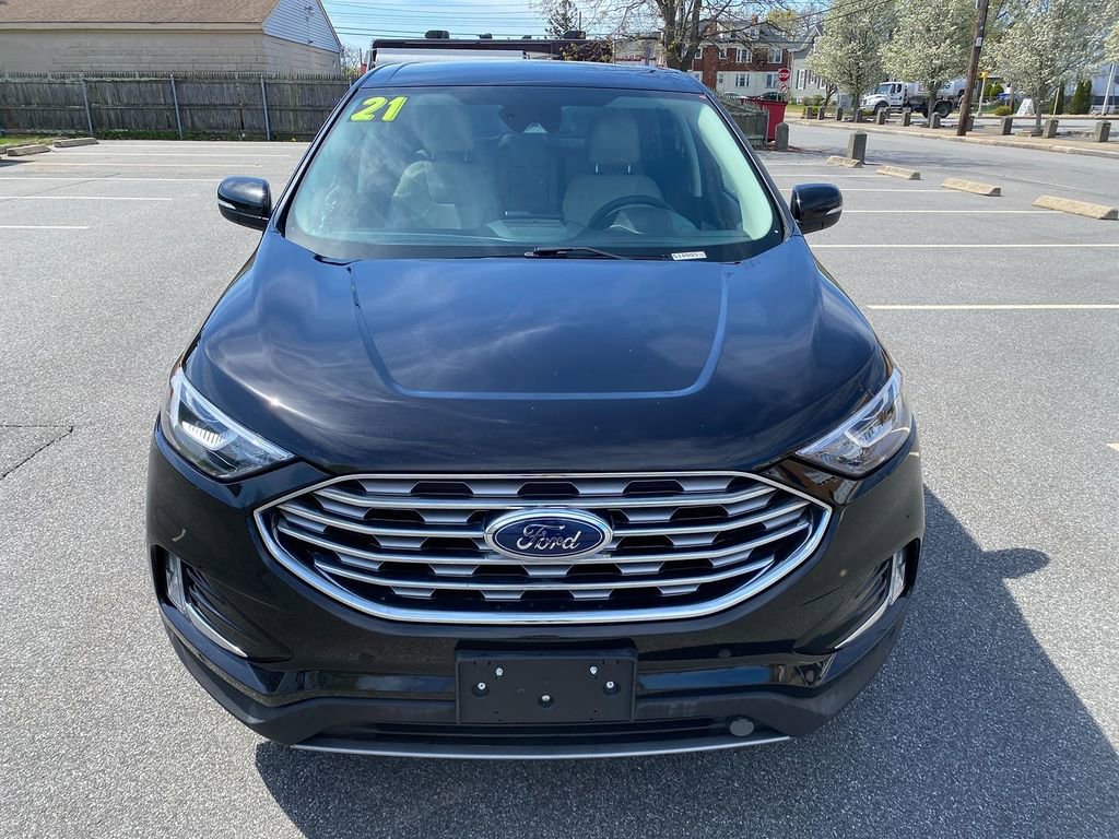 Used 2021 Ford Edge Titanium w/ Cargo Accessory Package image 3