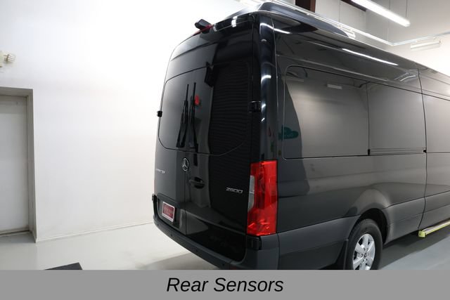 Used 2022 Mercedes-Benz Sprinter 2500 image 28