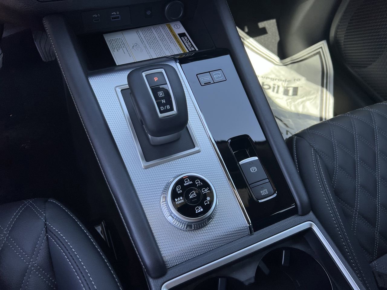 New 2026 Nissan Rogue Platinum image 13