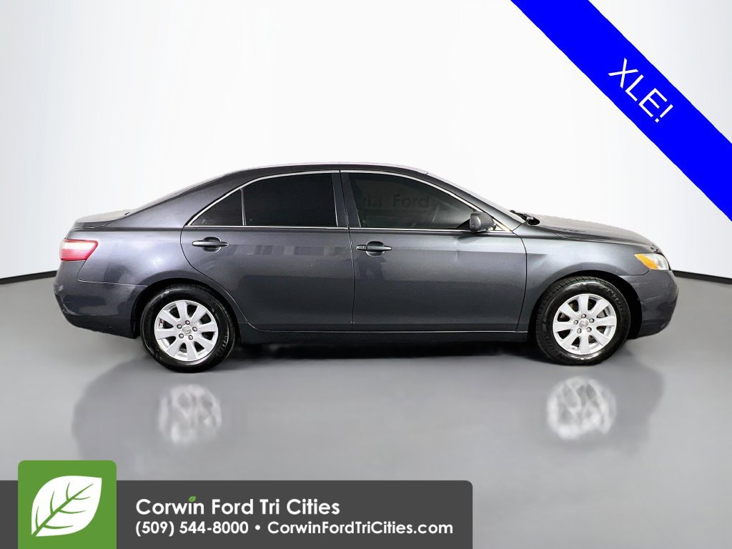 Used 2009 Toyota Camry XLE FWD image 17