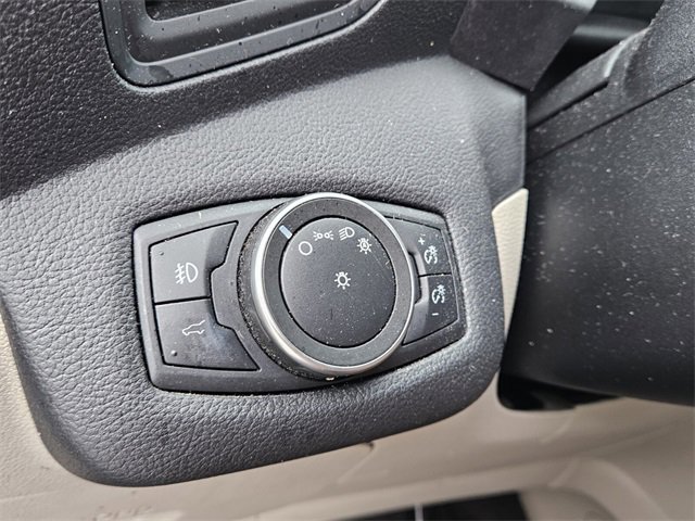 Used 2019 Ford Escape SE image 27