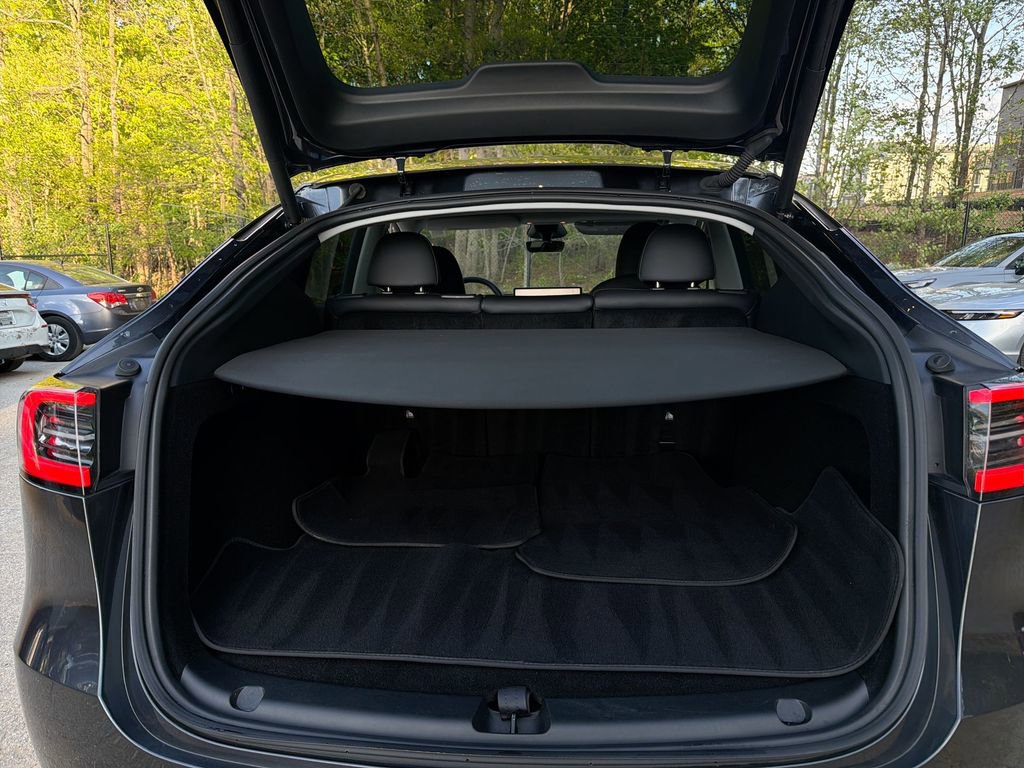 Used 2025 Tesla Model Y Performance AWD/4WD image 24