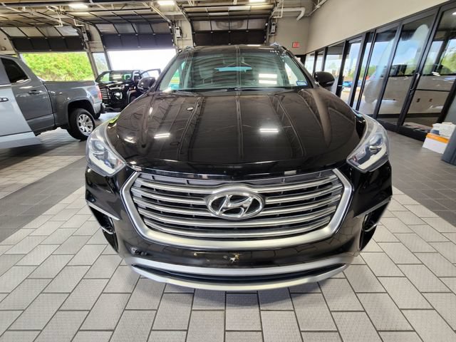 Used 2019 Hyundai Santa Fe XL SE w/ SE Premium Package 02 FWD image 2
