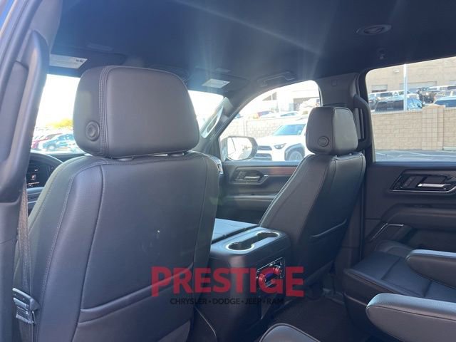 Used 2025 GMC Yukon XL Denali image 27