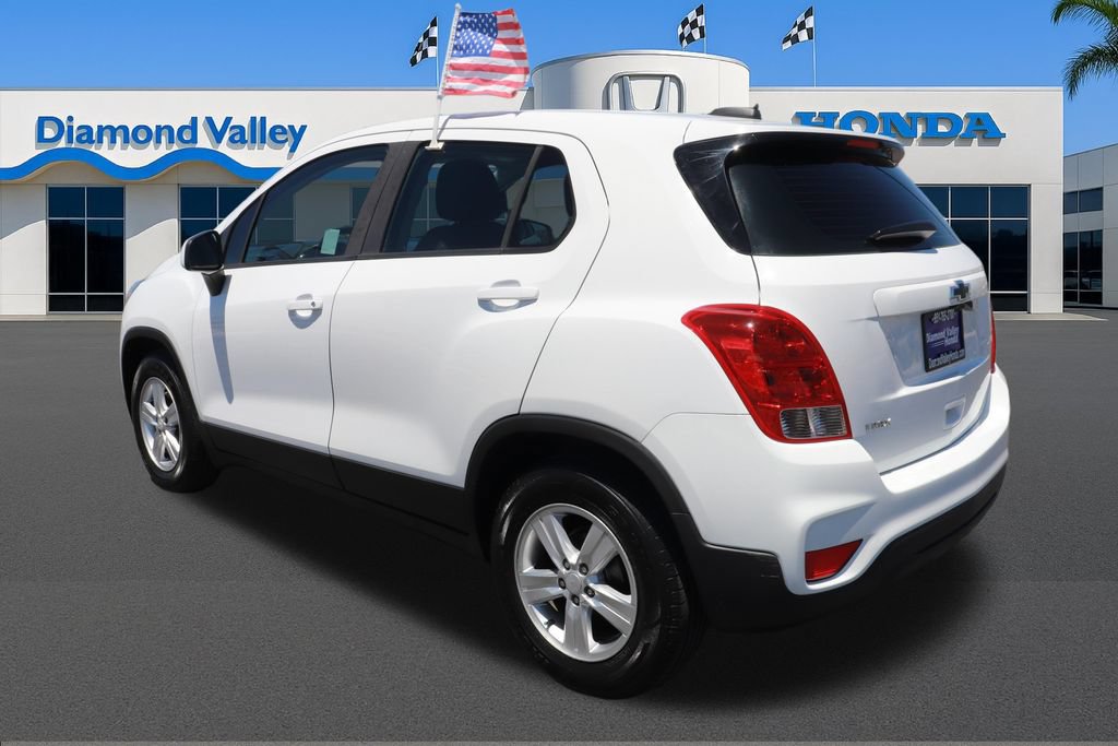 Used 2020 Chevrolet Trax LS FWD image 4