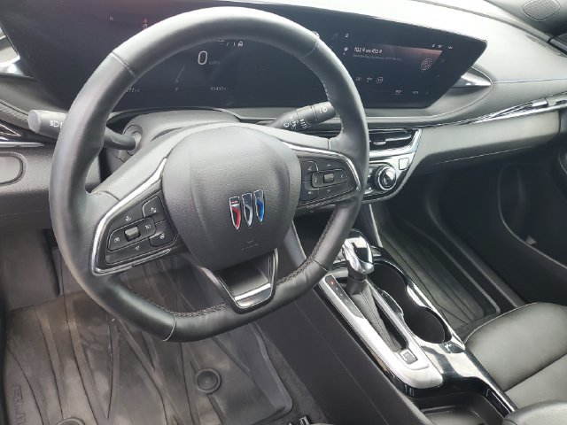 Used 2025 Buick Envista Sport Touring w/ Convenience I Package FWD image 12